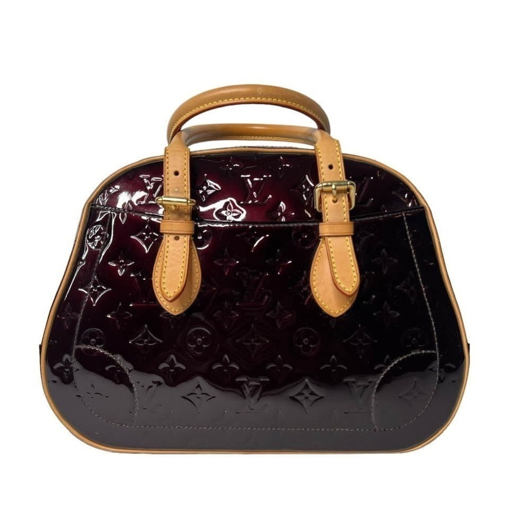 🔴SOLD🔴 LOUIS VUITTON • VERNIS SUMMIT DRIVE BAG